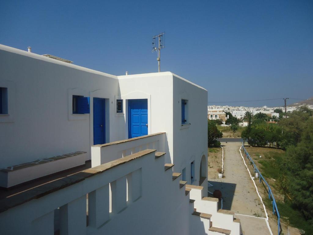 Naxos Edem Studios & Apartments Naxos City Екстериор снимка