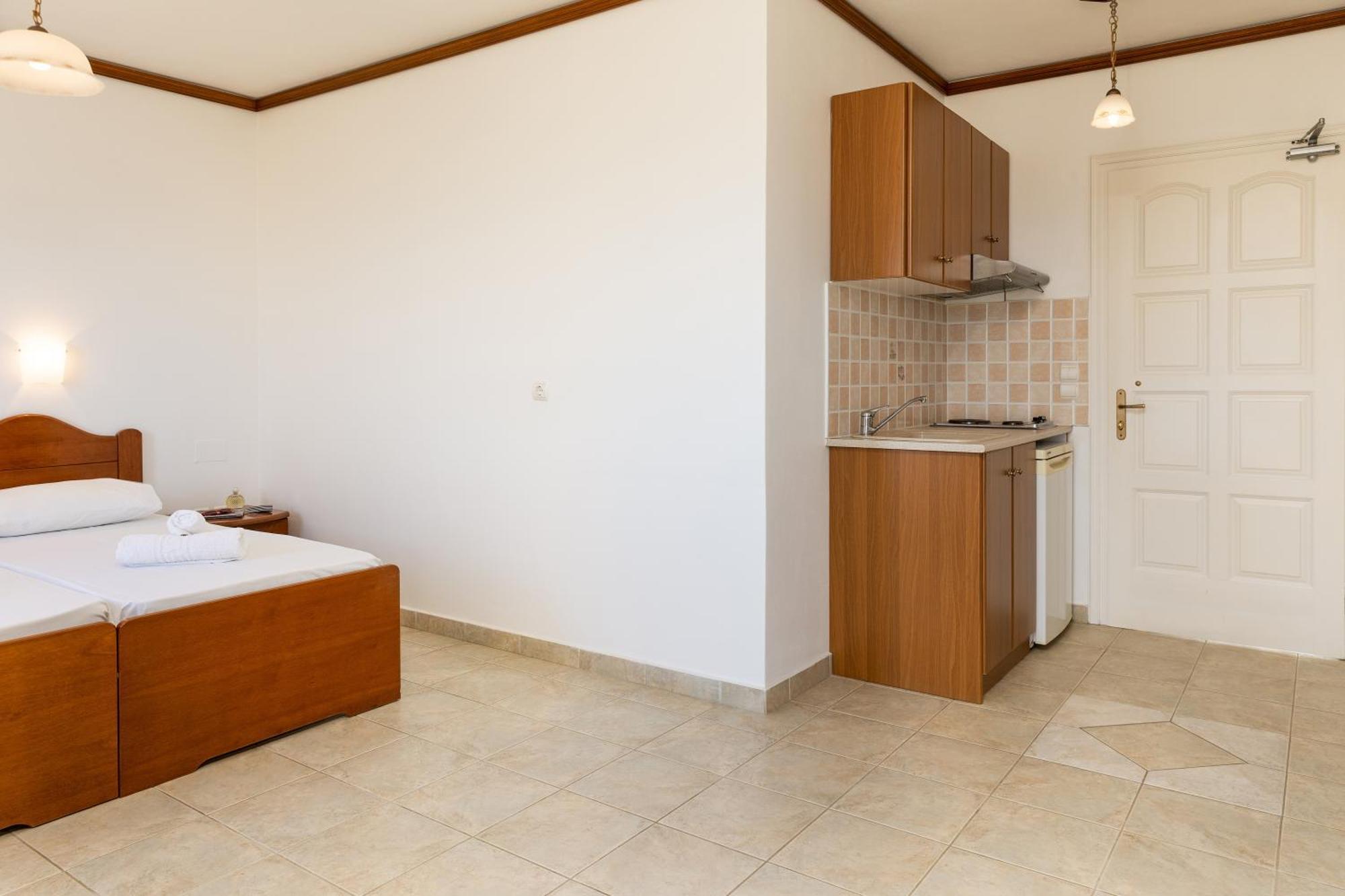 Naxos Edem Studios & Apartments Naxos City Екстериор снимка