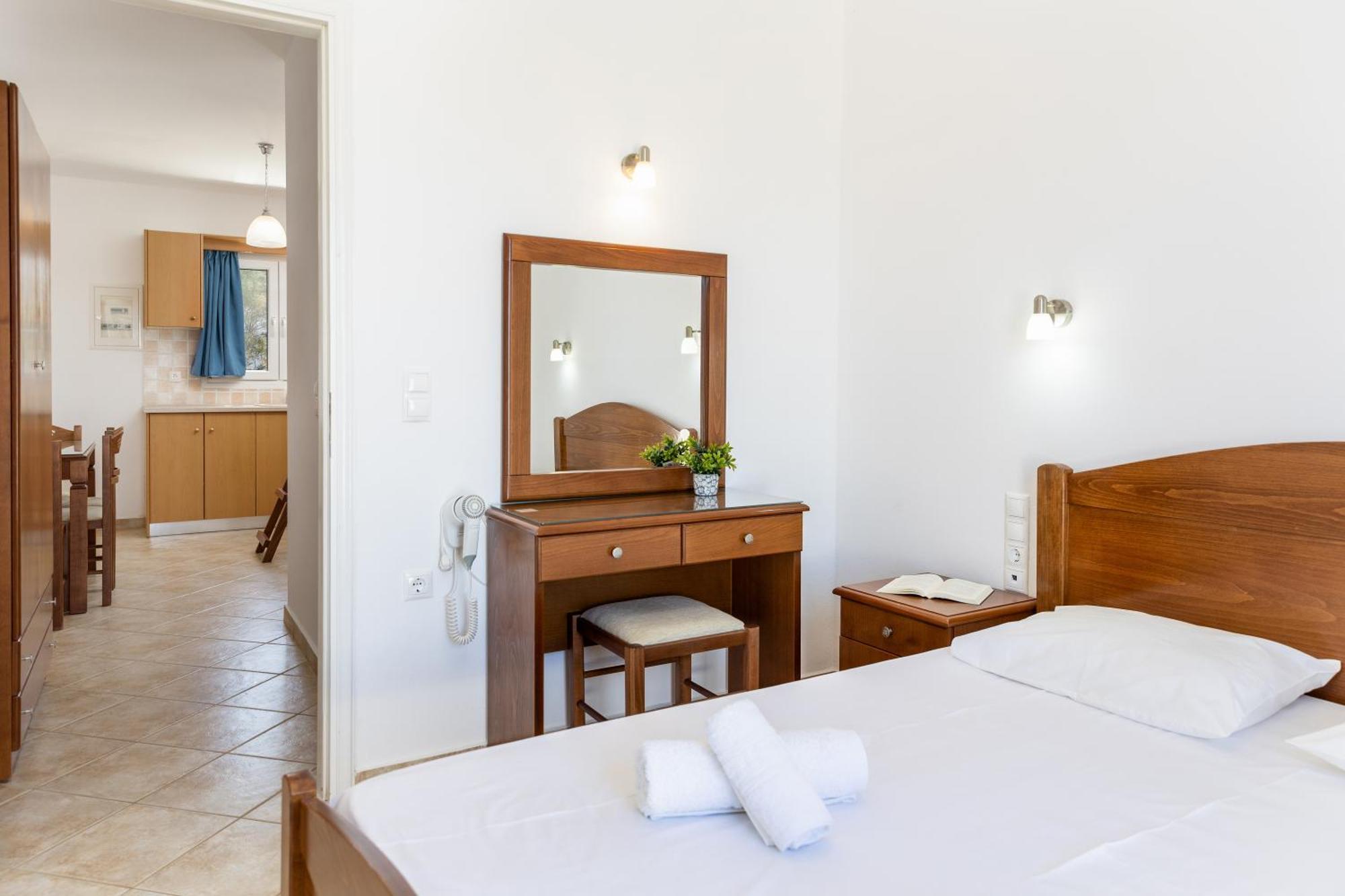 Naxos Edem Studios & Apartments Naxos City Екстериор снимка