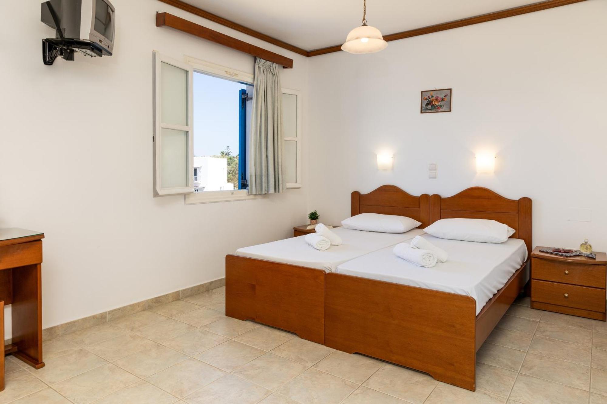 Naxos Edem Studios & Apartments Naxos City Екстериор снимка