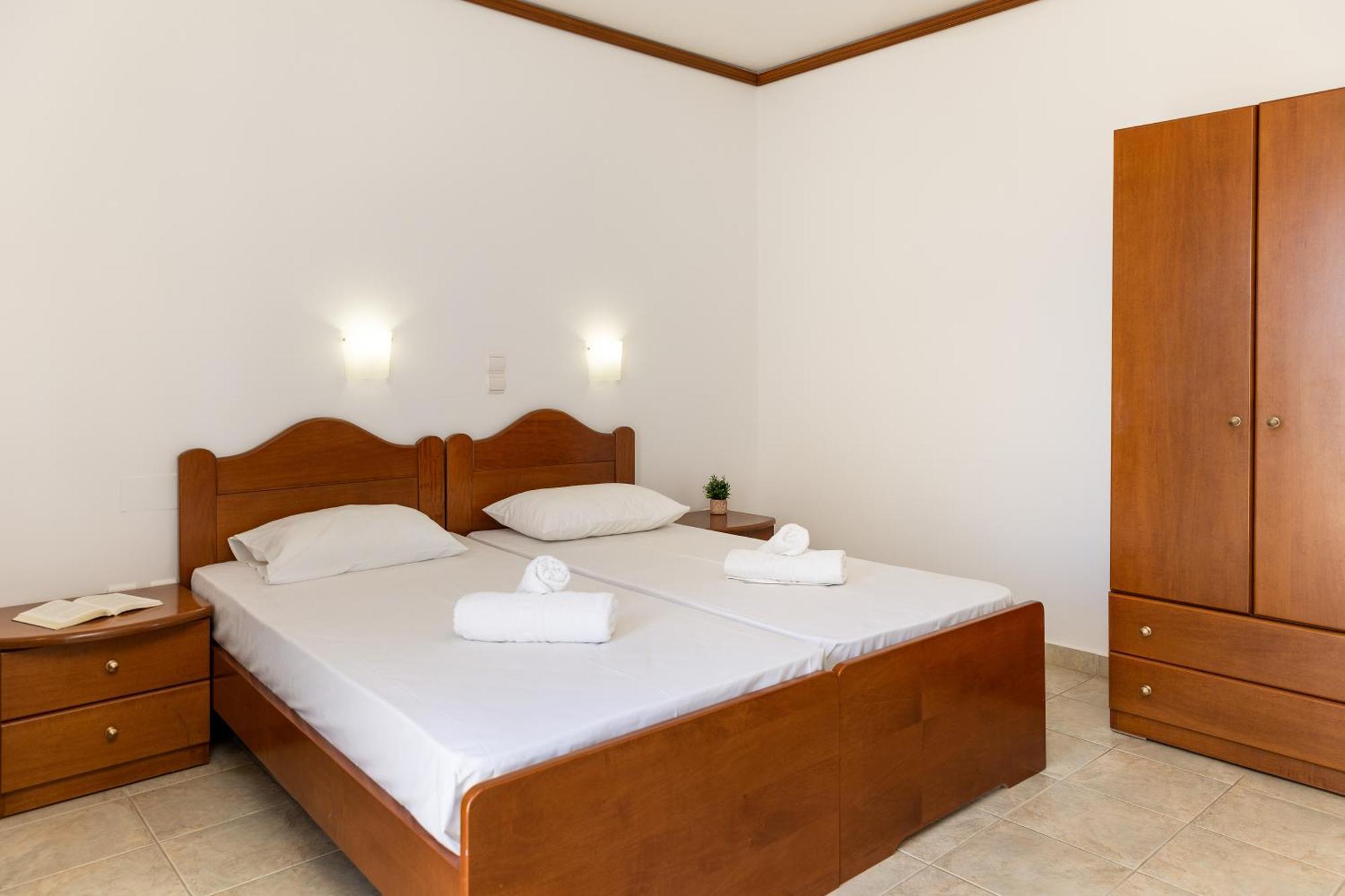 Naxos Edem Studios & Apartments Naxos City Екстериор снимка