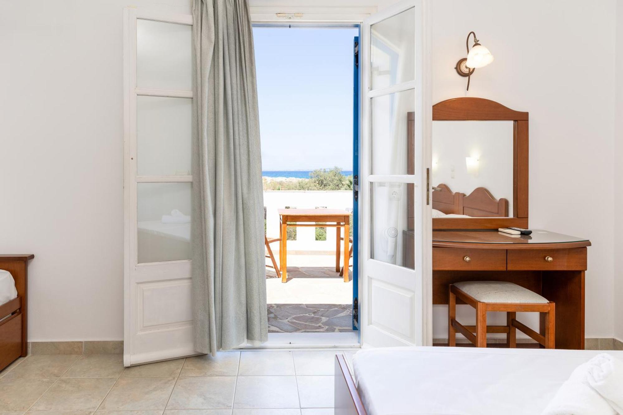 Naxos Edem Studios & Apartments Naxos City Екстериор снимка